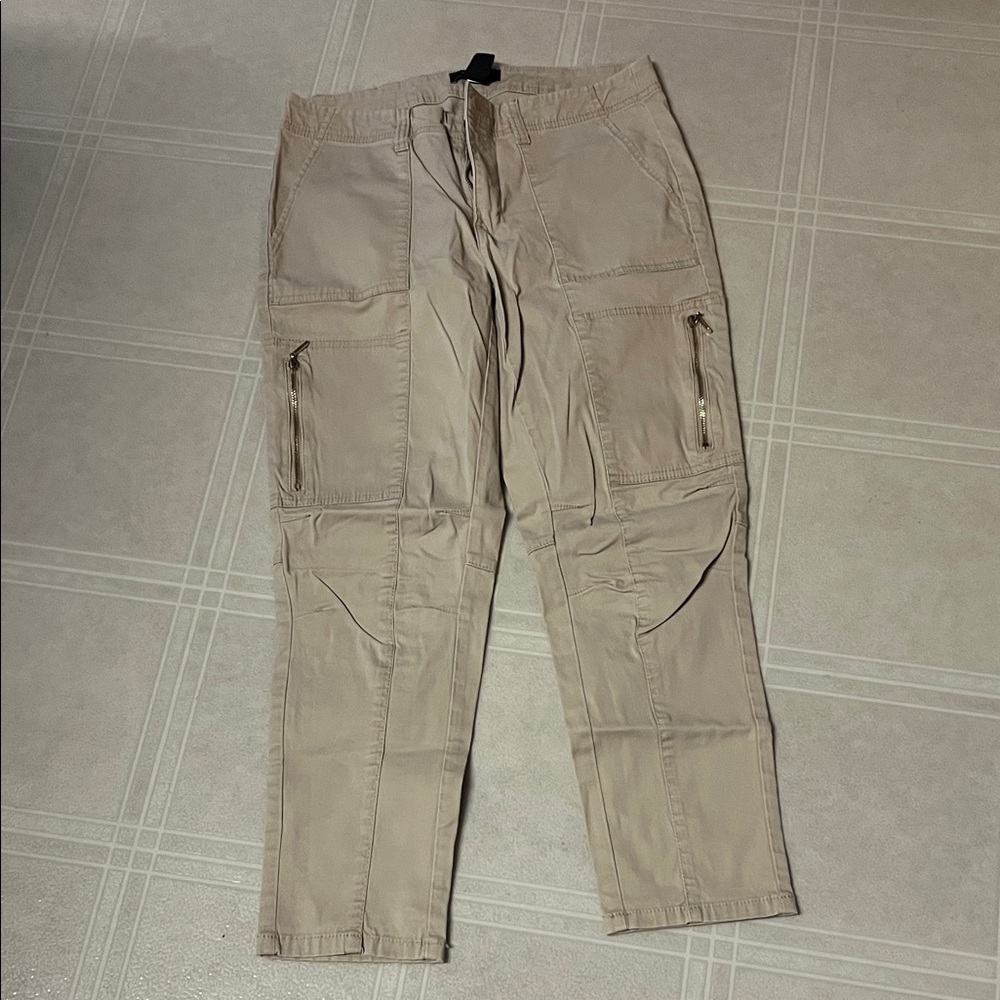 White House Black Market Beige Cropped Cargo Pants